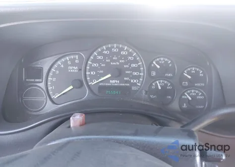 2000 Chevrolet Silverado 1500 Ls from USA, damaged, VIN 2GCEC19T7Y1270942